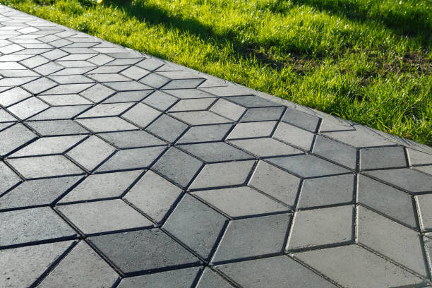 Best Custom Driveway Design and Paving in Howey In The Hills, FL